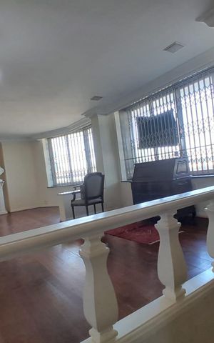 Apartamento para alugar com 129m², 3 quartos e sem vaga Apartamento para alugar com 129m², 3 quartos e sem vagaSala