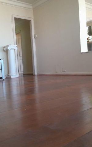 Apartamento para alugar com 129m², 3 quartos e sem vaga Apartamento para alugar com 129m², 3 quartos e sem vagaSala