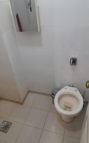 Apartamento para alugar com 129m², 3 quartos e sem vaga Apartamento para alugar com 129m², 3 quartos e sem vagaBanheiro