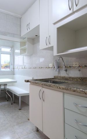 Apartamento para alugar com 74m², 2 quartos e 1 vagaCozinha