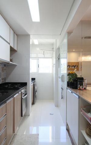 Apartamento à venda com 69m², 2 quartos e 2 vagasCozinha