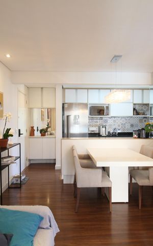Apartamento à venda com 69m², 2 quartos e 2 vagasSala
