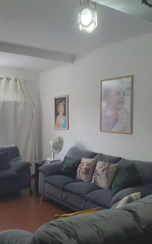 Casa à venda com 280m², 3 quartos e 2 vagas