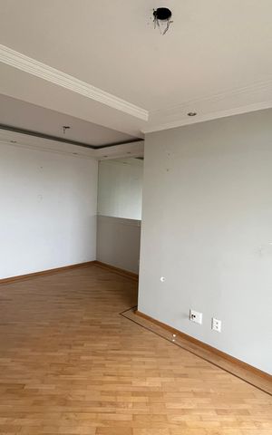 Apartamento à venda com 58m², 2 quartos e 1 vagaSala de TV