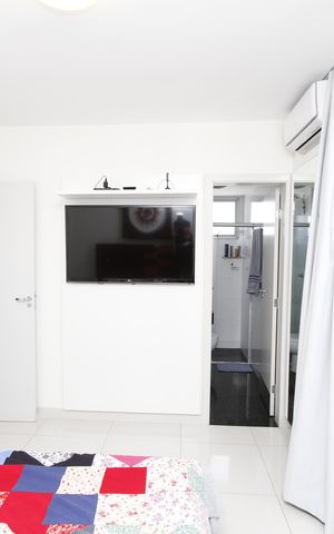Apartamento à venda com 77m², 3 quartos e 2 vagasQuarto 3 - Suíte