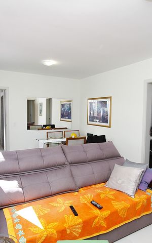 Apartamento à venda com 77m², 3 quartos e 2 vagasSala