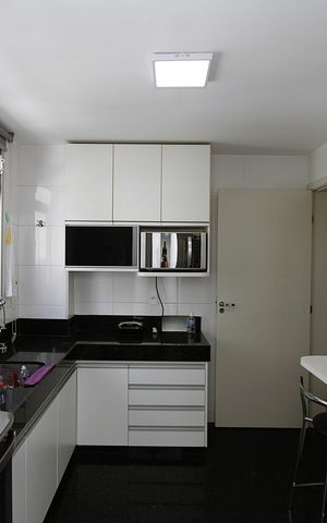 Apartamento à venda com 77m², 3 quartos e 2 vagasCozinha