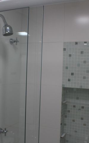 Apartamento à venda com 83m², 3 quartos e 2 vagasBanheiro