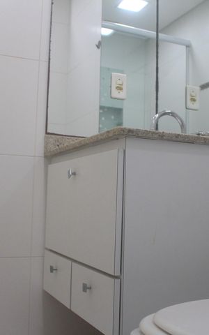 Apartamento à venda com 83m², 3 quartos e 2 vagasBanheiro