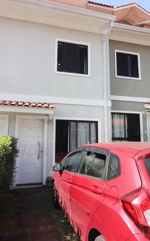 Casa de condomínio para alugar com 120m², 3 quartos e 1 vagaFachada Interna 