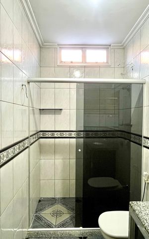 Casa para alugar com 400m², 4 quartos e 6 vagas