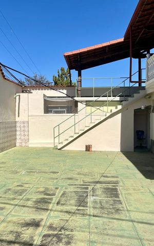 Casa para alugar com 400m², 4 quartos e 6 vagas