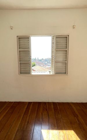 Casa à venda com 100m², 2 quartos e 2 vagasQuarto 2