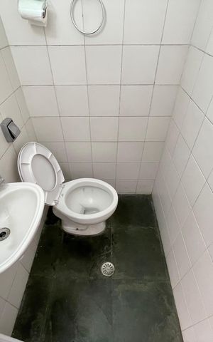 Casa à venda com 100m², 2 quartos e 2 vagasBanheiro 2