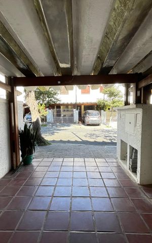 Casa à venda com 100m², 2 quartos e 2 vagasGaragem