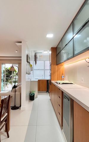 Apartamento à venda com 74m², 1 quarto e 1 vaga Apartamento à venda com 74m², 1 quarto e 1 vagaCozinha