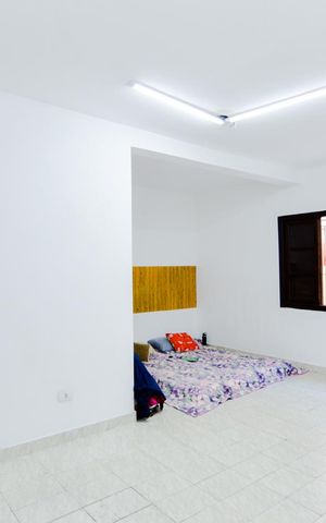 Casa à venda com 200m², 4 quartos e 4 vagasQuarto 3 - Suíte