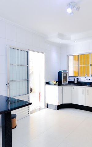 Casa à venda com 200m², 4 quartos e 4 vagasCozinha