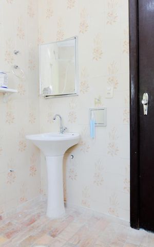 Casa à venda com 200m², 4 quartos e 4 vagasBanheiro Social