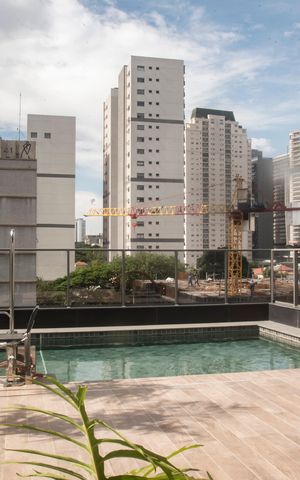 Studio à venda com 28m², 1 quarto e sem vagaÁrea comum - Piscina