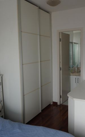 Casa de condomínio para alugar com 183m², 4 quartos e 2 vagasSuíte 1