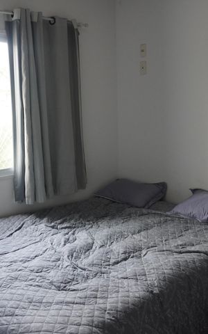 Casa de condomínio para alugar com 183m², 4 quartos e 2 vagasQuarto 2