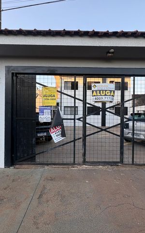 Apartamento para alugar com 70m², 2 quartos e 1 vaga Apartamento para alugar com 70m², 2 quartos e 1 vagaFachada