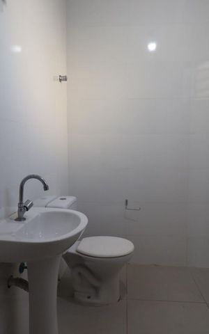 Apartamento para alugar com 70m², 2 quartos e 1 vaga Apartamento para alugar com 70m², 2 quartos e 1 vagaBanheiro da Suíte