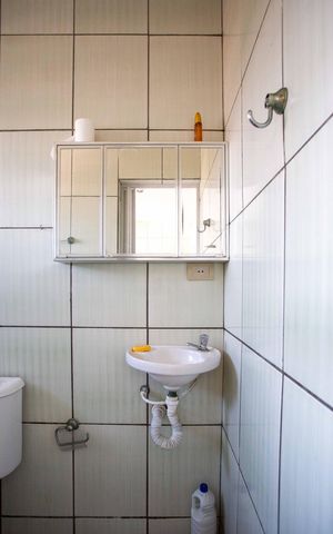 Casa para alugar com 48m², 1 quarto e sem vagaBanheiro