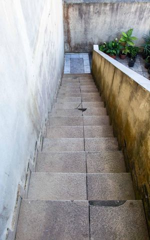 Casa para alugar com 48m², 1 quarto e sem vagaEscada