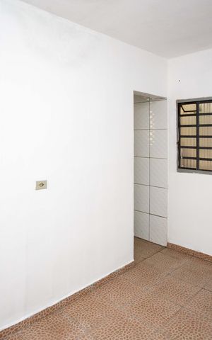 Casa para alugar com 38m², 1 quarto e sem vagaSala