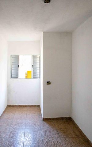 Casa para alugar com 38m², 1 quarto e sem vagaQuarto