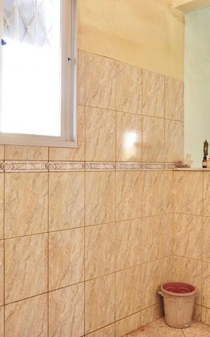 Casa à venda com 400m², 3 quartos e 1 vaga Casa à venda com 400m², 3 quartos e 1 vagaCozinha