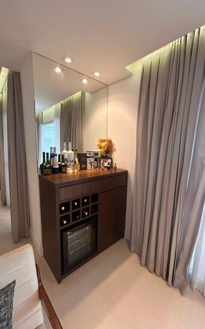 Apartamento à venda com 178m², 3 quartos e 3 vagas Apartamento à venda com 178m², 3 quartos e 3 vagasSala