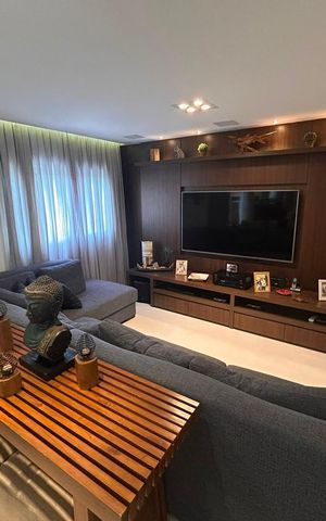 Apartamento à venda com 178m², 3 quartos e 3 vagas Apartamento à venda com 178m², 3 quartos e 3 vagasSala