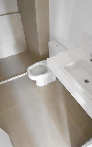 Apartamento à venda com 137m², 3 quartos e 2 vagasBanheiro 2