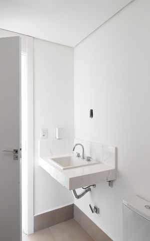 Apartamento à venda com 95m², 2 quartos e 1 vagaBanheiro 2