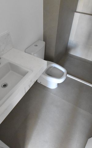 Apartamento à venda com 95m², 2 quartos e 1 vagaBanheiro 2