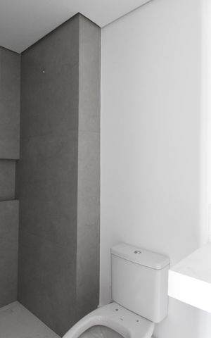 Apartamento à venda com 95m², 2 quartos e 1 vagaBanheiro da Suíte