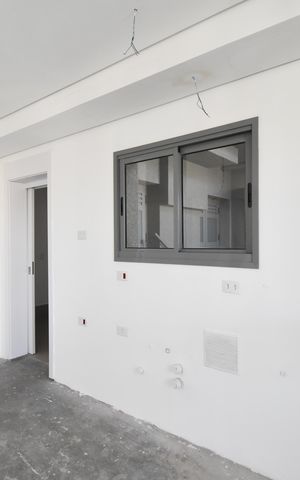 Apartamento à venda com 147m², 2 quartos e 3 vagasSala e cozinha