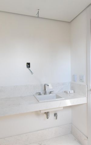 Apartamento à venda com 147m², 2 quartos e 3 vagasBanheiro da Suíte 2