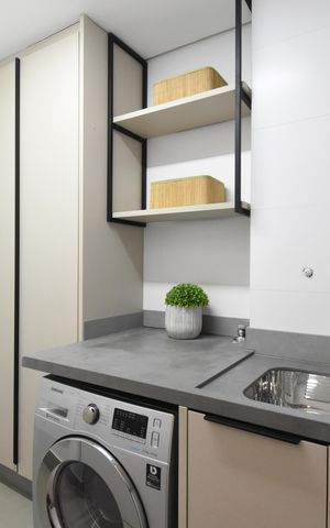 Apartamento à venda com 137m², 2 quartos e 2 vagasÁrea de Serviço