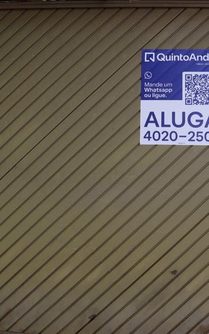 Casa à venda com 481m², 3 quartos e 6 vagasplaquinha codigo ALUK-17