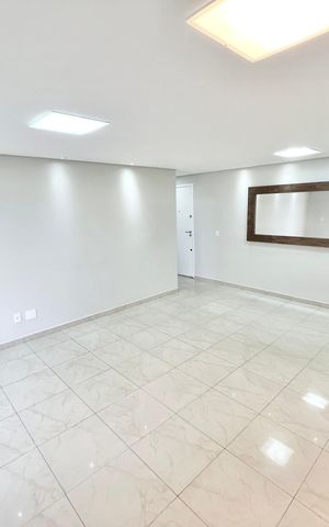 Apartamento à venda com 83m², 2 quartos e 2 vagas Apartamento à venda com 83m², 2 quartos e 2 vagasSala