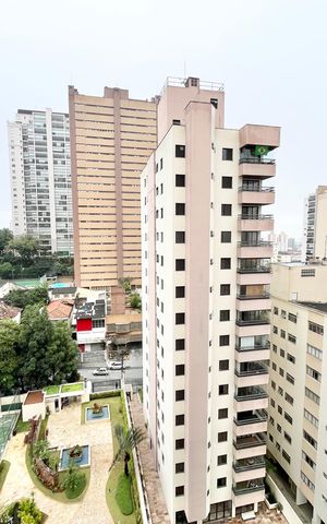 Apartamento à venda com 83m², 2 quartos e 2 vagas Apartamento à venda com 83m², 2 quartos e 2 vagasVaranda da Sala