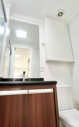 Apartamento à venda com 83m², 2 quartos e 2 vagas Apartamento à venda com 83m², 2 quartos e 2 vagasBanheiro da Suíte