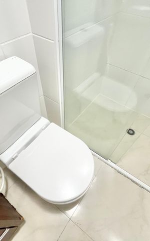 Apartamento à venda com 83m², 2 quartos e 2 vagas Apartamento à venda com 83m², 2 quartos e 2 vagasBanheiro