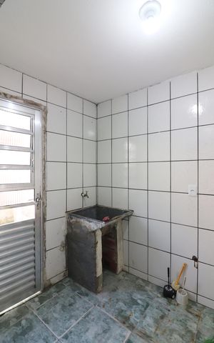 Casa à venda com 213m², 4 quartos e 2 vagasÁrea de Serviço  Casa 2