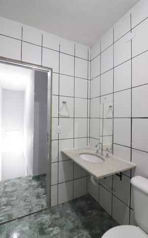 Casa à venda com 213m², 4 quartos e 2 vagasBanheiro 2  Casa 2