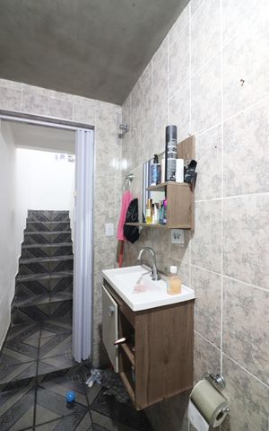Casa à venda com 213m², 4 quartos e 2 vagasBanheiro Social